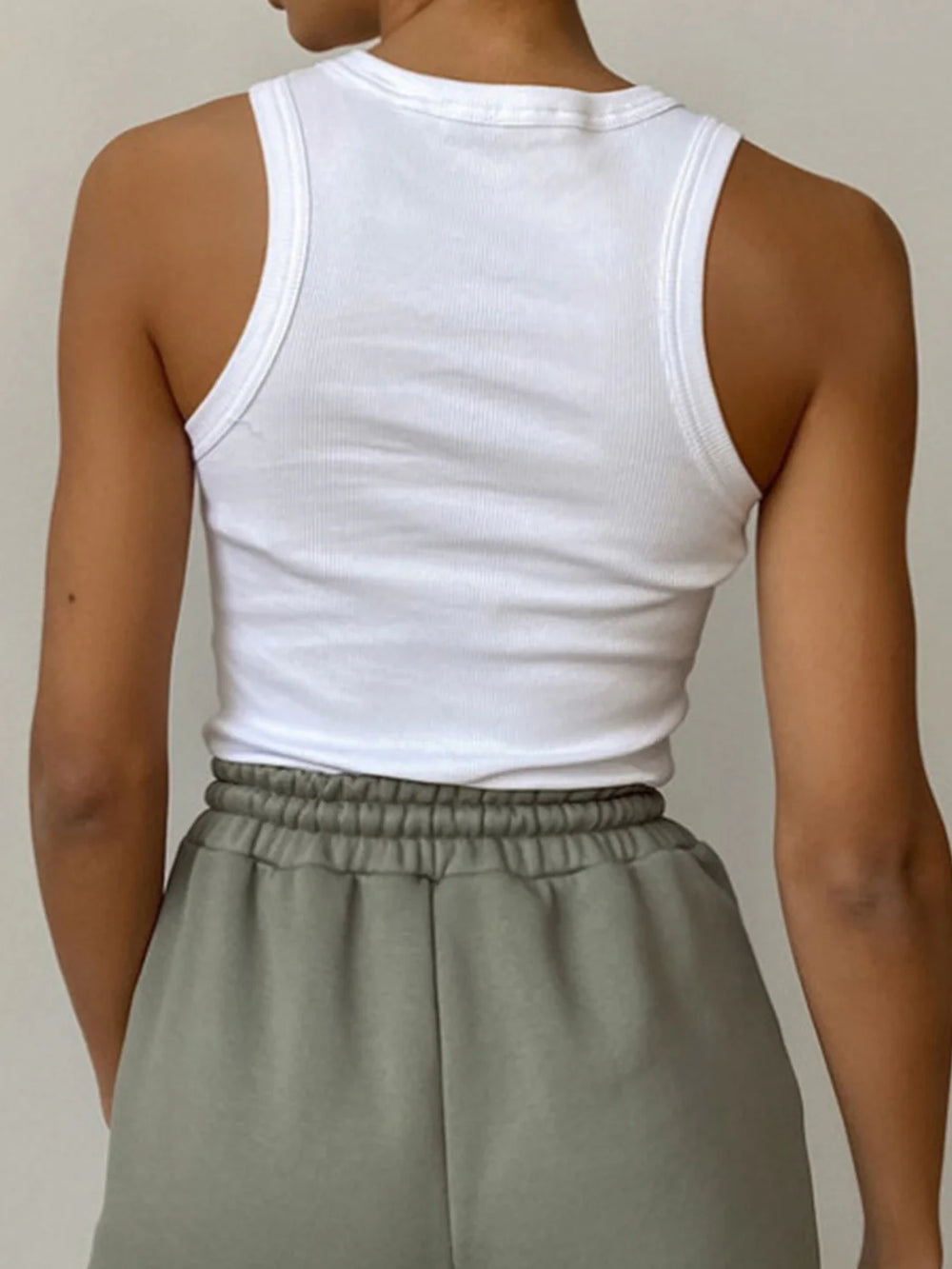 Workwear Capsule - 9 - LA FEMME WANDERER