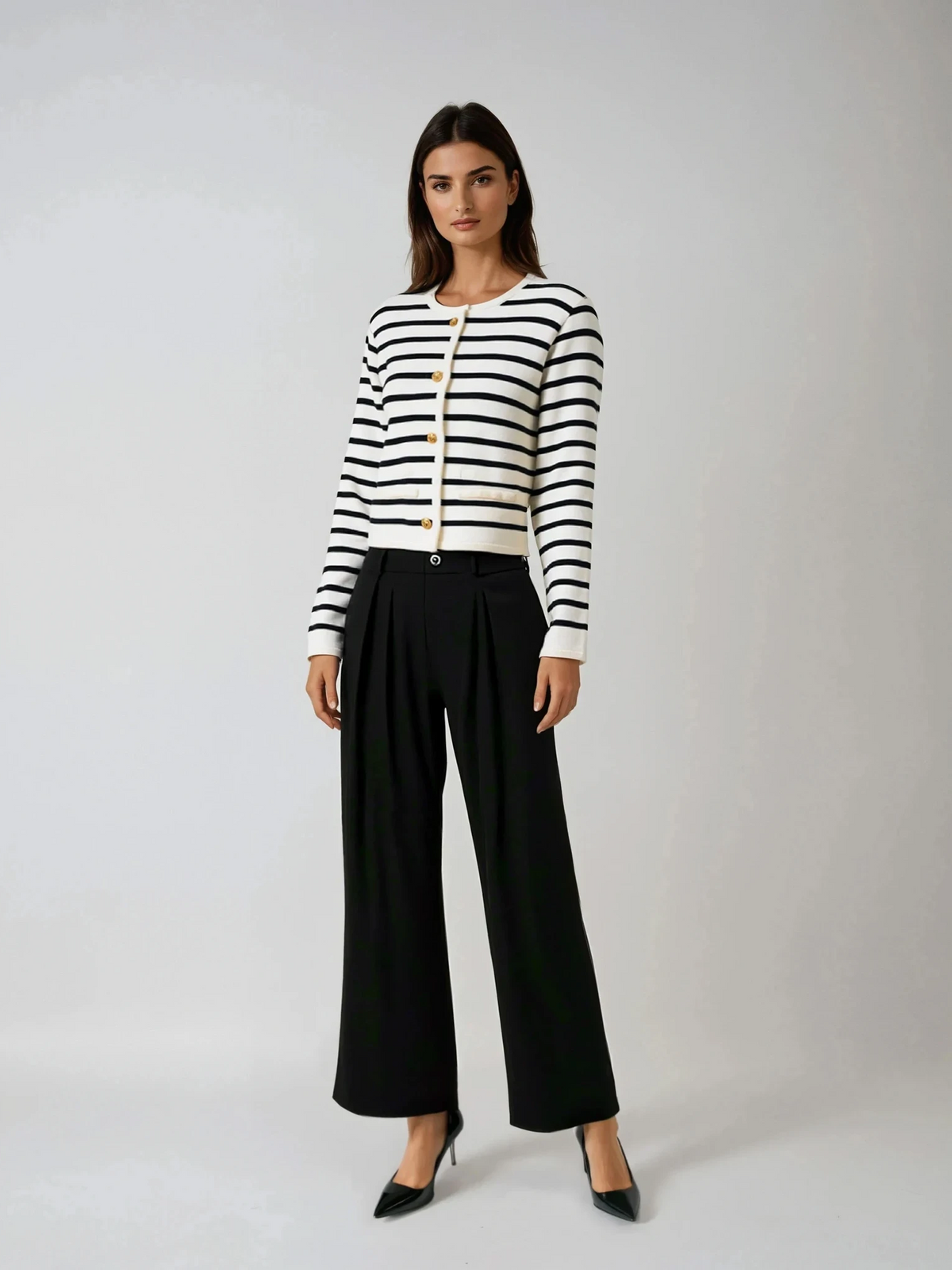 Klassischer gestreifter Cardigan mit Knopfleiste