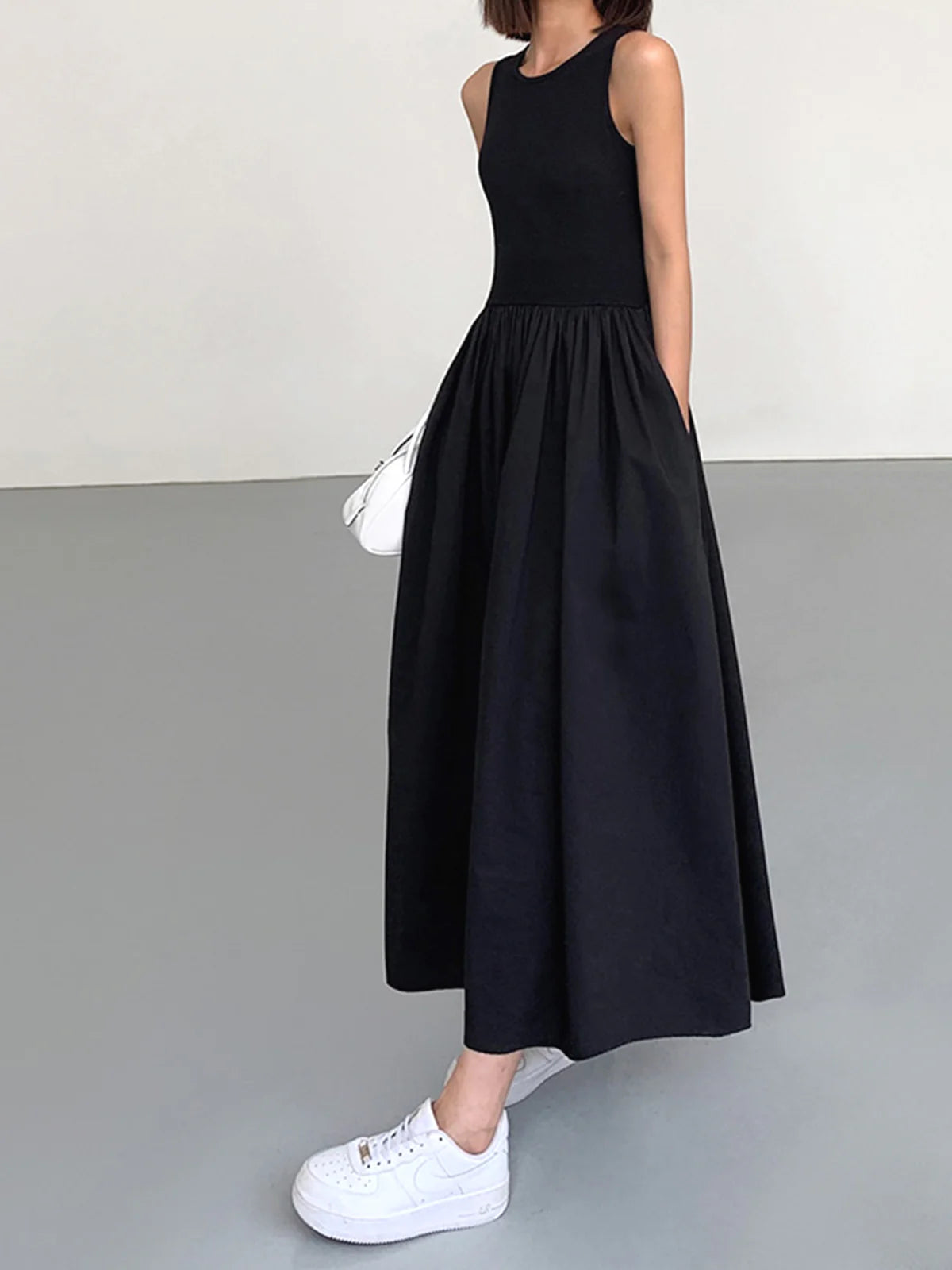 Leisure Crew Neck Long Dress - LA FEMME WANDERER