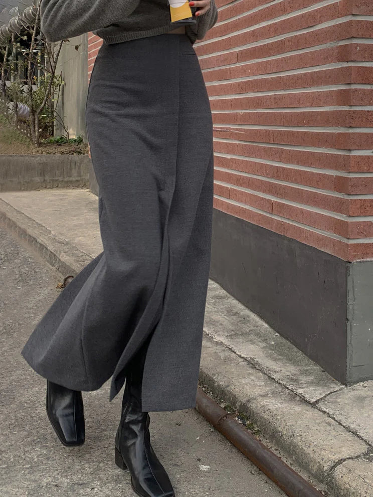 Elegant Slit Maxi Skirt - LA FEMME WANDERER