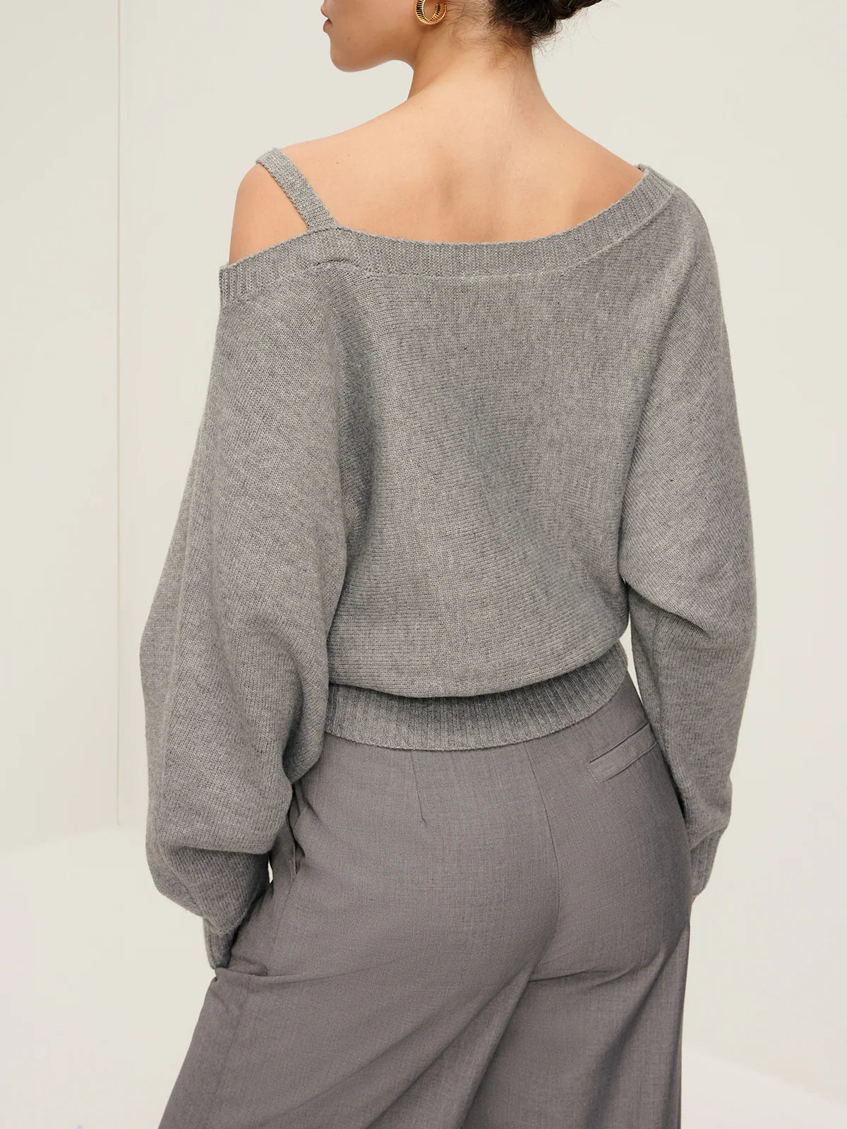 Plain Off-Shoulder Loose Sweater - LA FEMME WANDERER