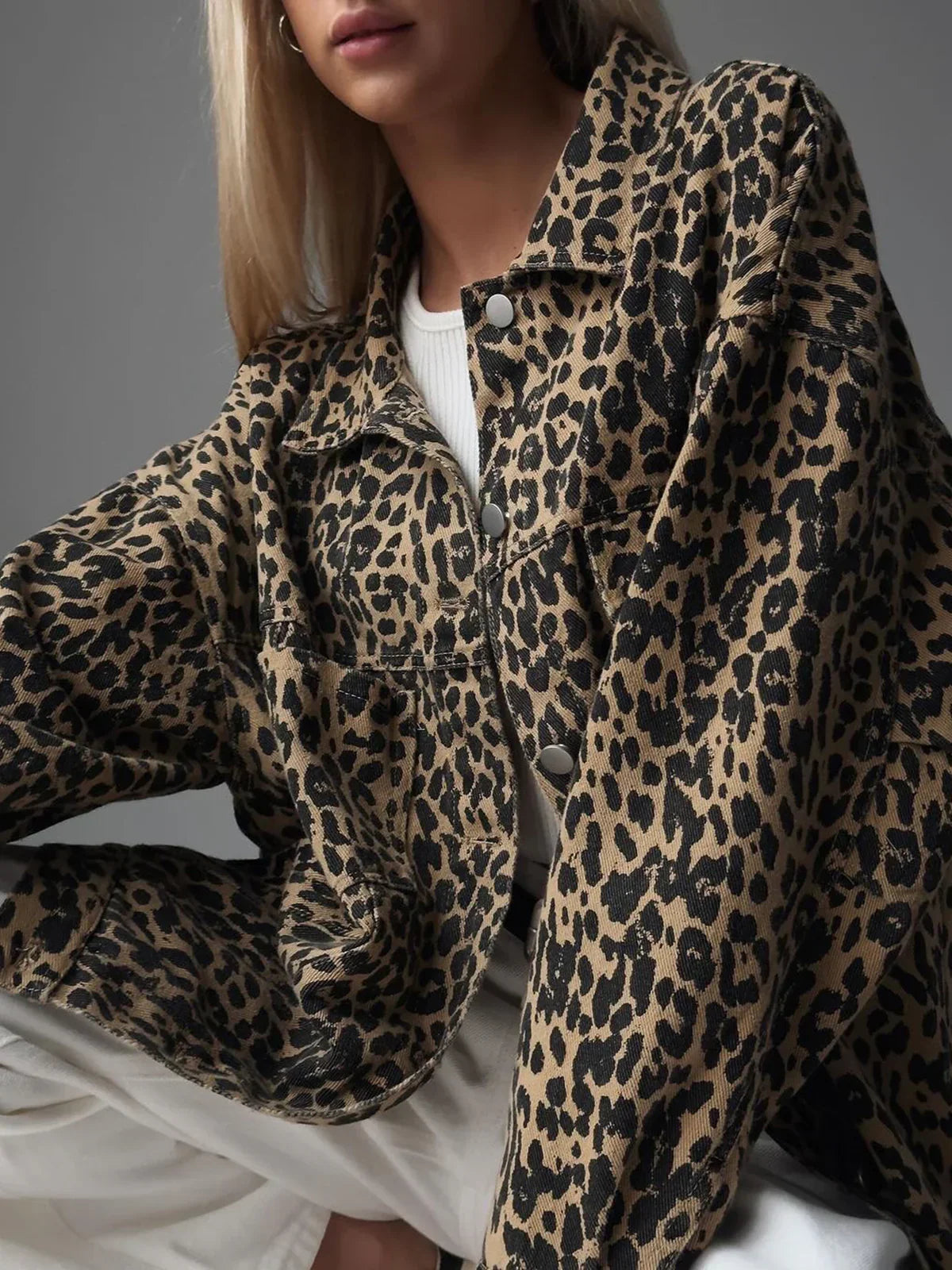 Leopard Printed Button Blazer - LA FEMME WANDERER