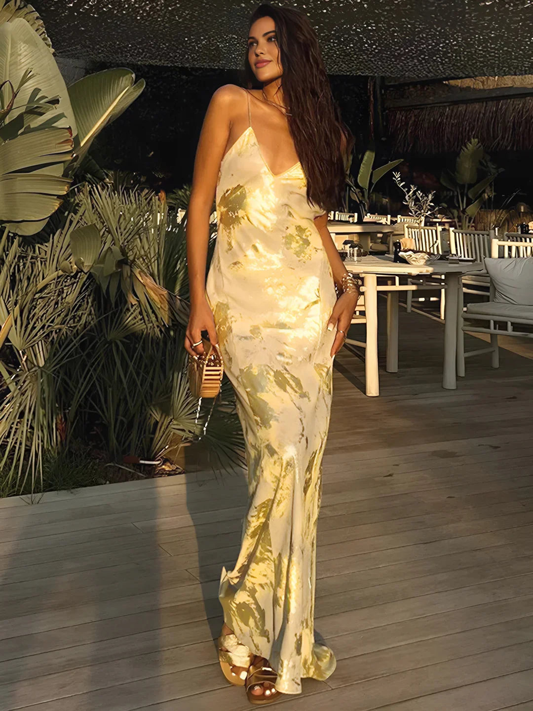 Metallic Print V-Neck Backless Slip Long Dress | LA FEMME WANDERER Metallic Print V-Neck Backless Slip Long Dress | LA FEMME WANDERER