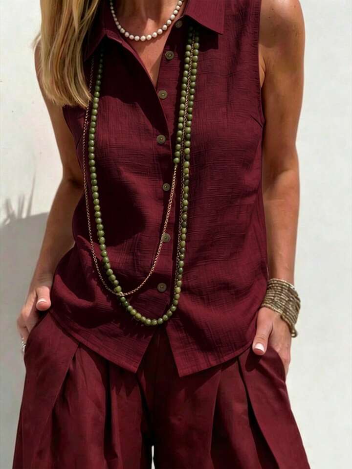 Refined Sleeveless Collared Blouse with Effortless Luxury Appeal
