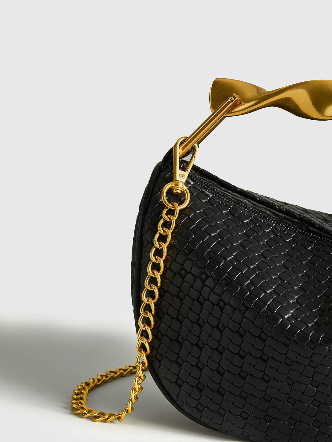 Structured PU Leather Shoulder Bag - LA FEMME WANDERER