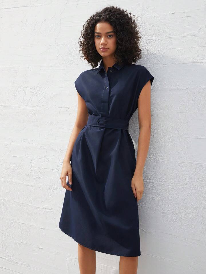 Refined Chic Navy Blue Midi Dress - LA FEMME WANDERER