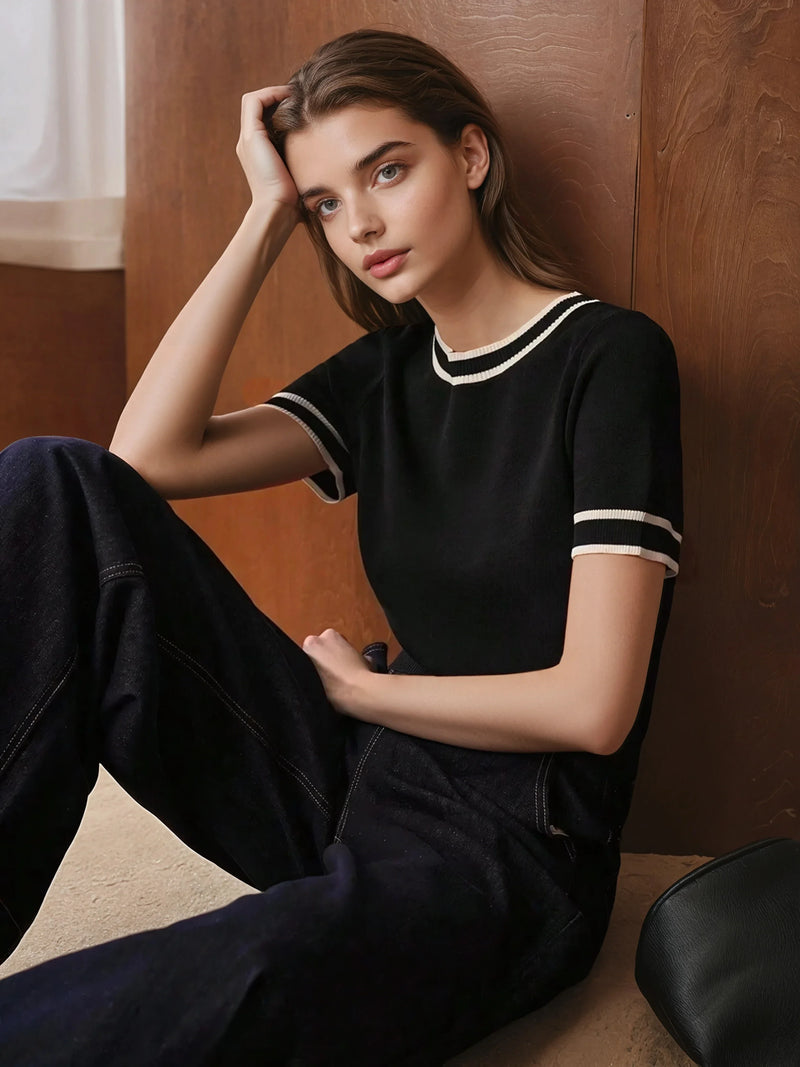 Knit Top With Contrast Trim Short Sleeves Modern Fit