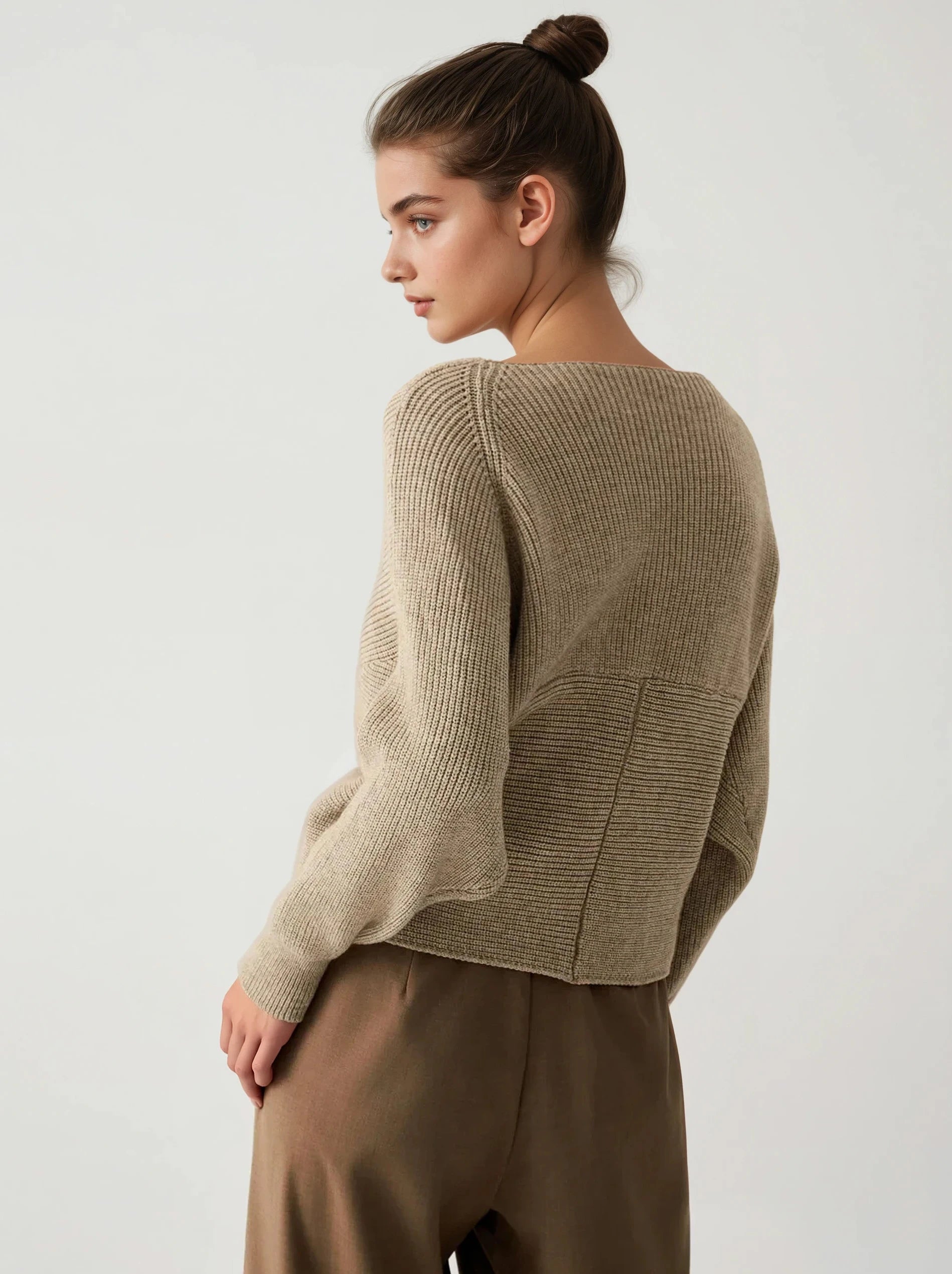 Cross My Heart Oversized Crop Sweater - LA FEMME WANDERER