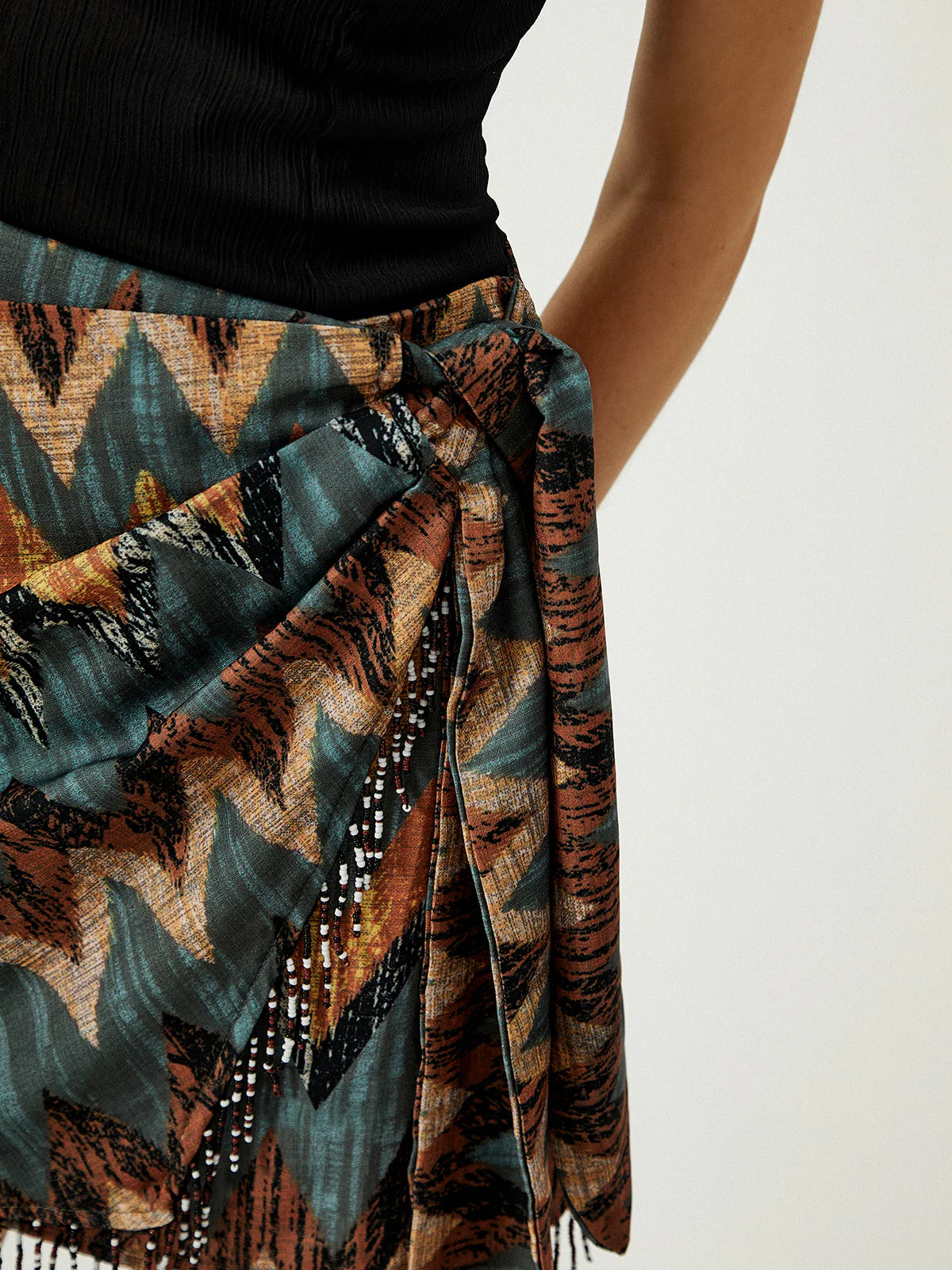 Print Tassel Hem Knotted Mini Skirt