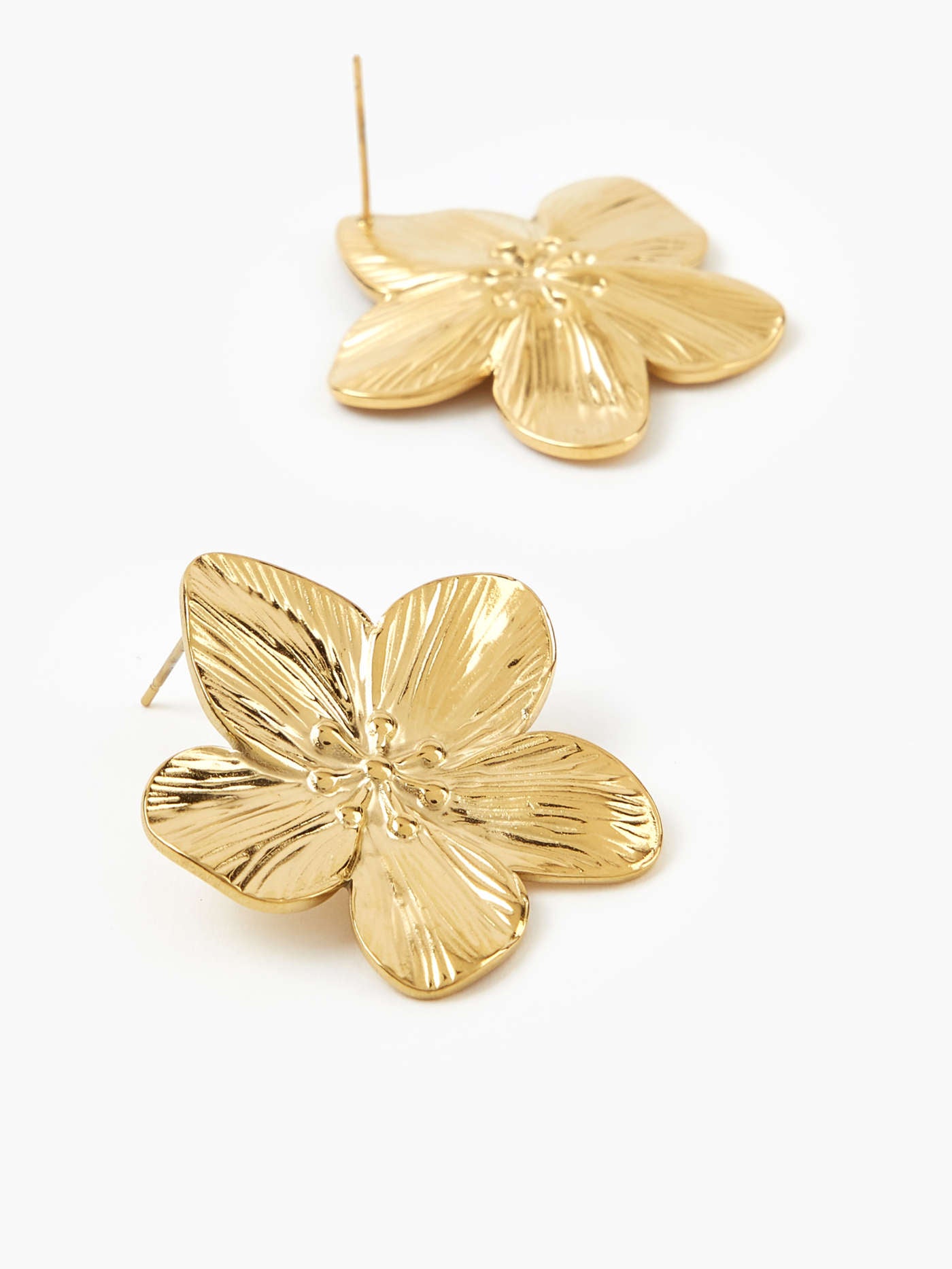 Floral Pattern Stud Earrings - LA FEMME WANDERER