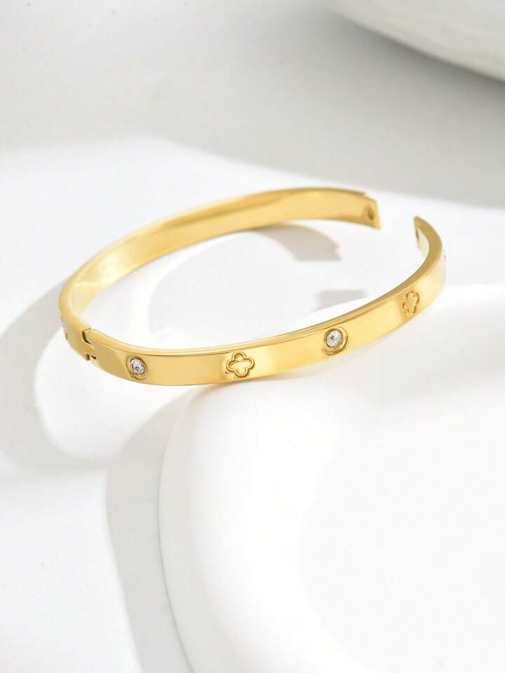 Heart-shaped Buckle Stainless Steel Bracelet