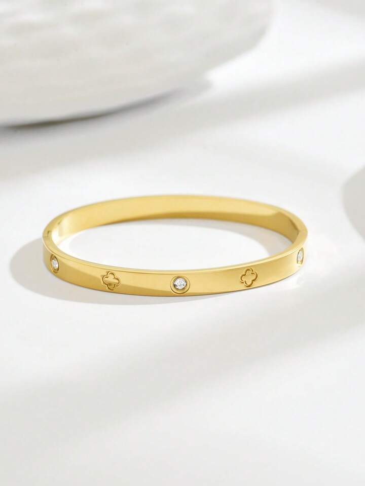 Heart-shaped Buckle Stainless Steel Bracelet