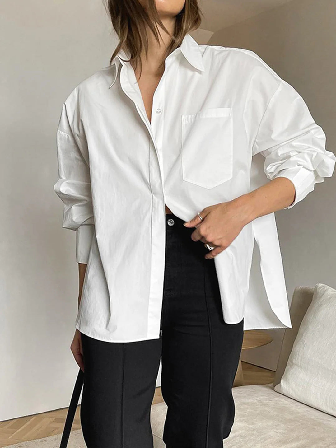 Mid-Length Minimalist Button Down Shirt - LA FEMME WANDERER