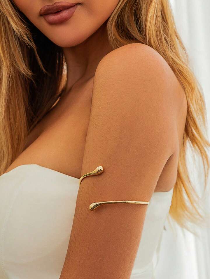 Chic Design Metal Drop Armband