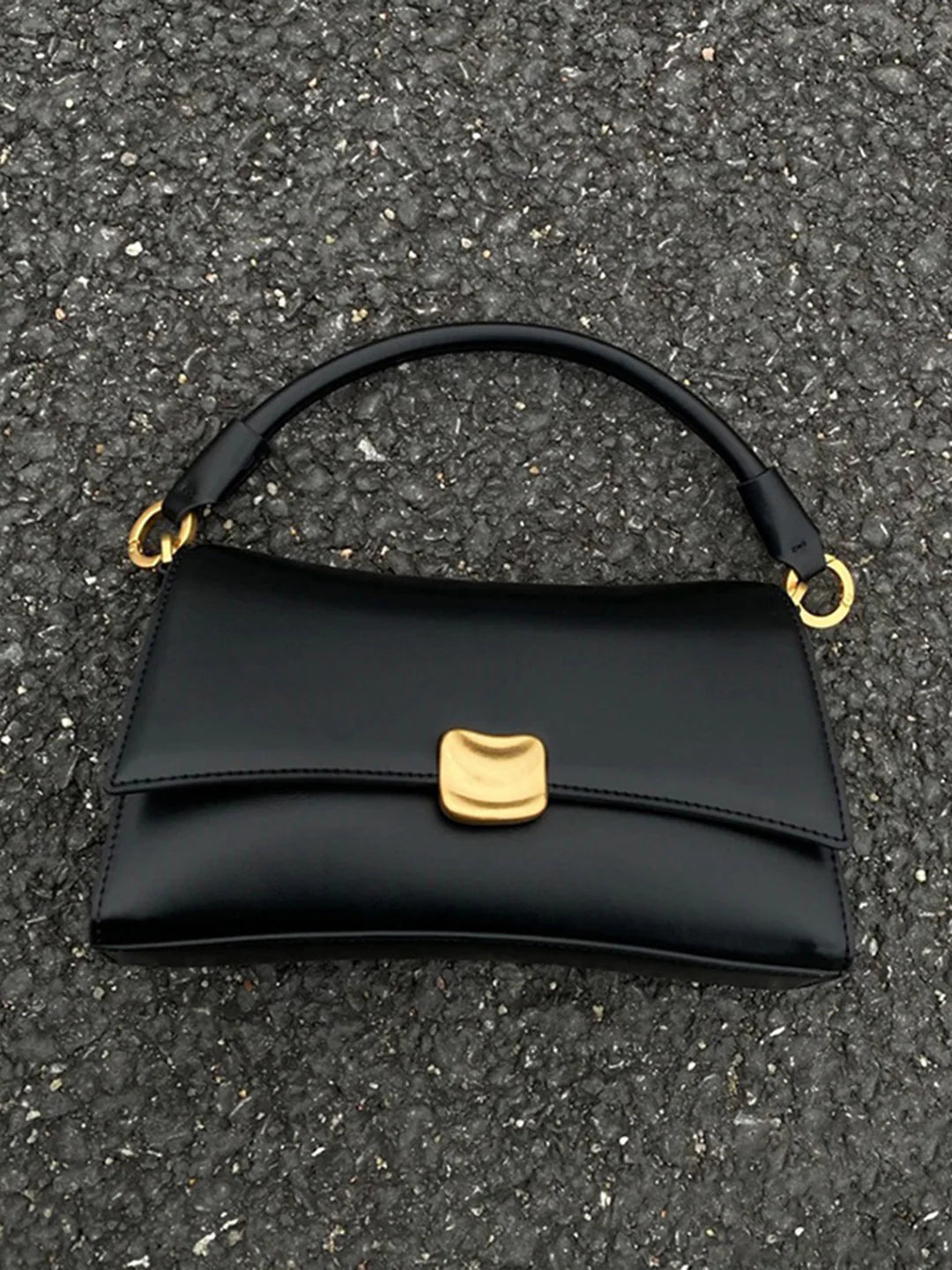 Elegant Style Black Baguette Flap Armpit Bag