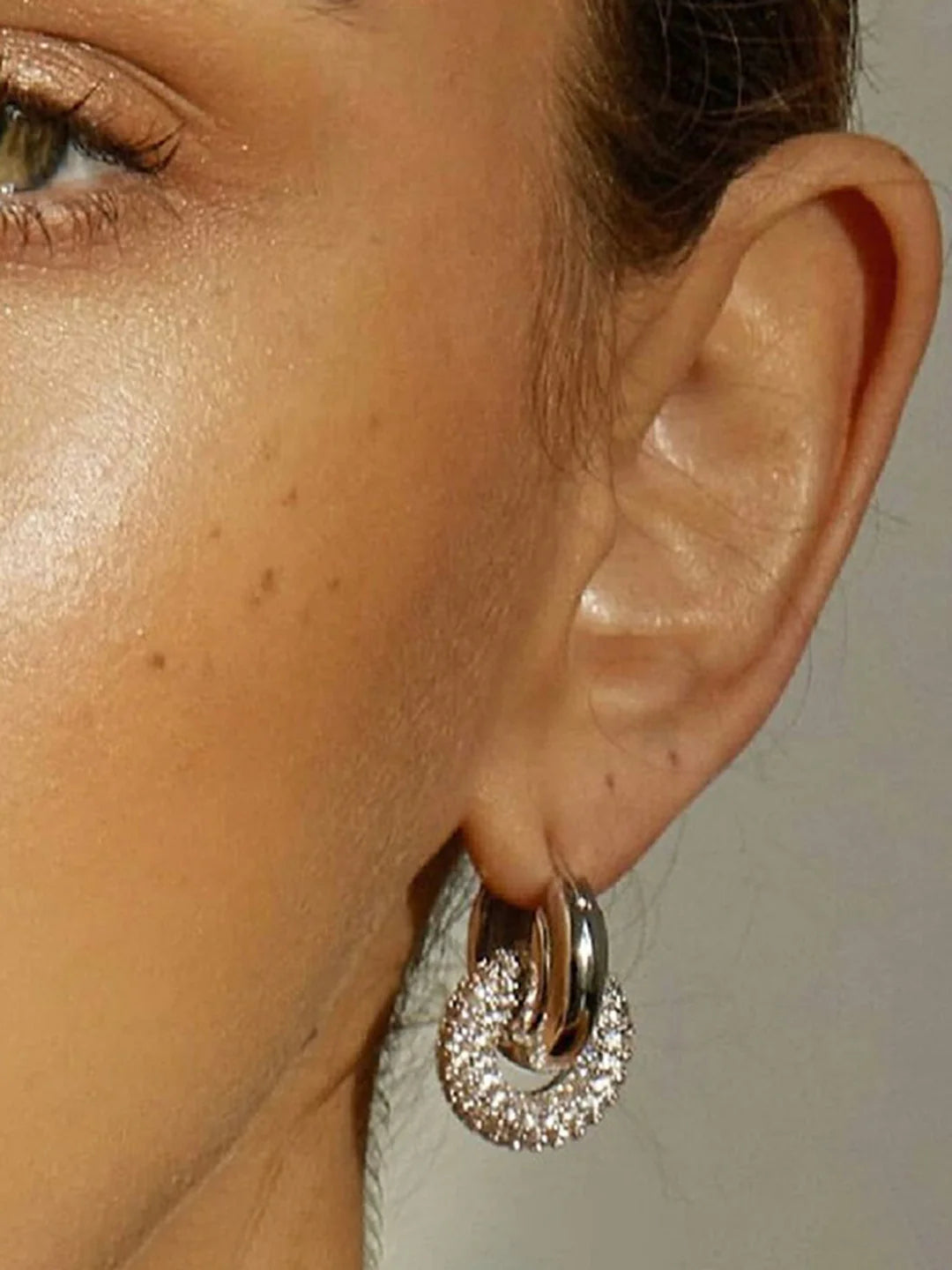 Retro Polished Double Hoop Earrings