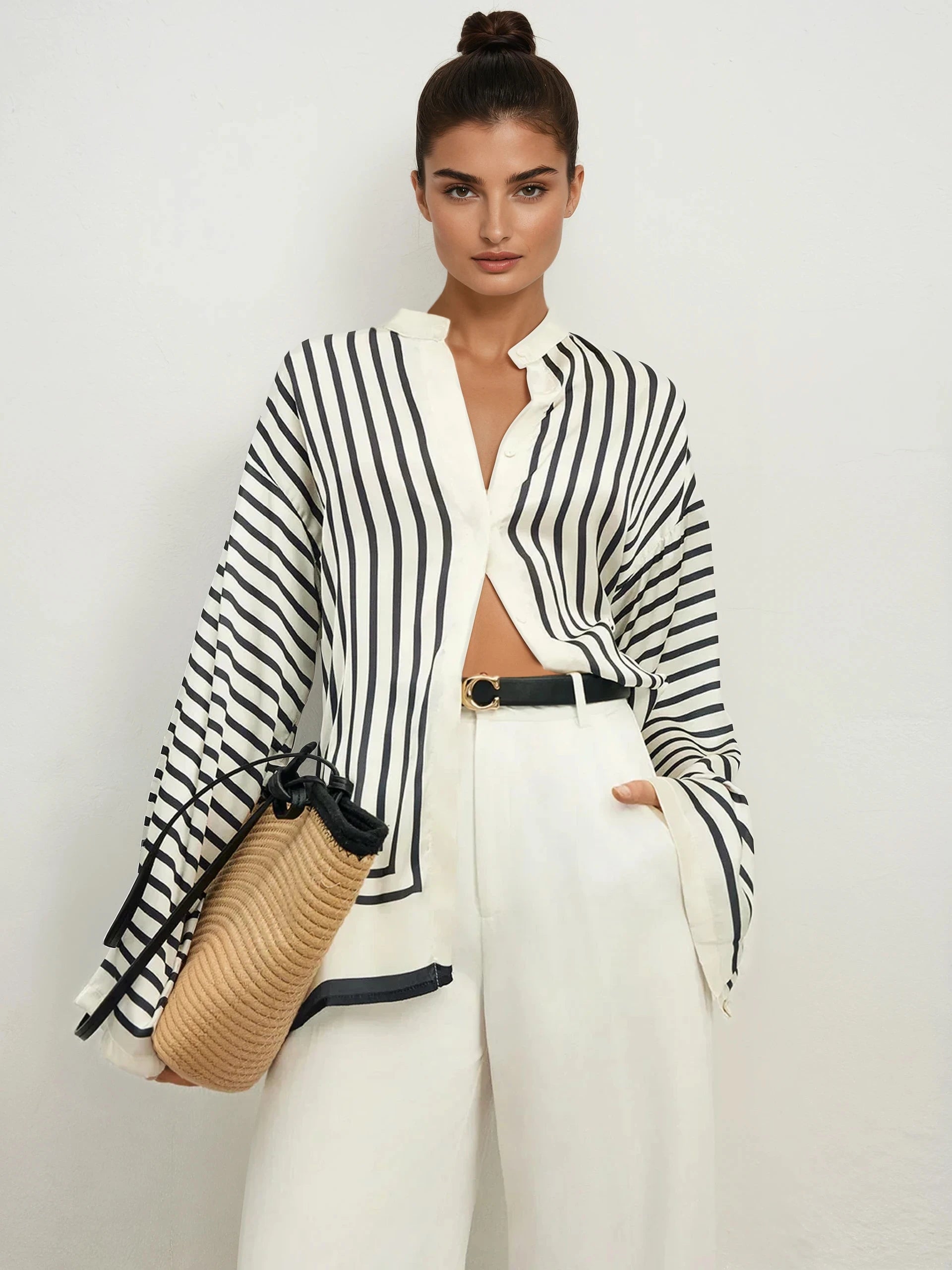 Women's Round Neck Striped Slit Long Sleeve Shirt - LA FEMME WANDERER