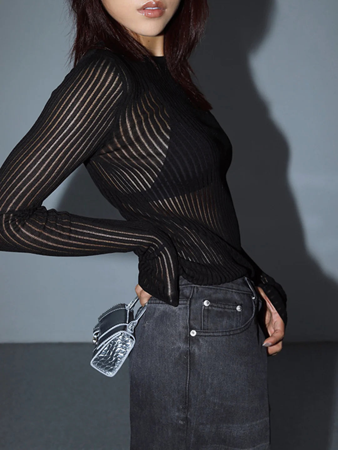 Round Neck Thin Breathable Knitted Wool Top - LA FEMME WANDERER